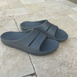 Oofos Ooahh Slide Sandals Men’s 13 Slate